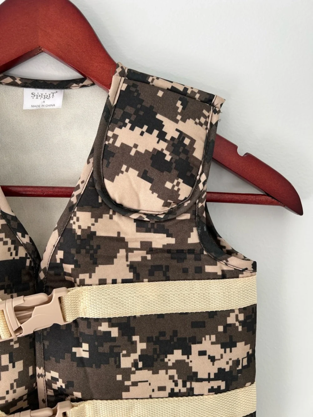 Spirit Kids Digital Camo Tactical Vest in Tan and Black Halloween Costume Size S